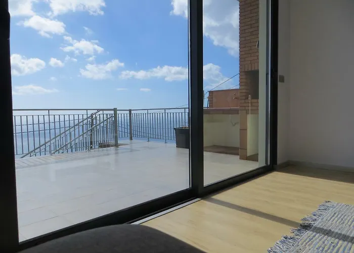 Goncalves Apartament Arco da Calheta (Madeira)
